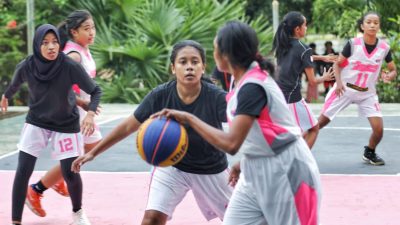 Dukung Bakat Anak Muda Kota Kupang, Srikandi Ganjar NTT Gelar Kompetisi Persahabatan Basket
